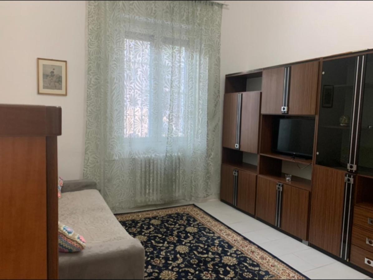 Nice Apartment Near San Siro Milaan Buitenkant foto